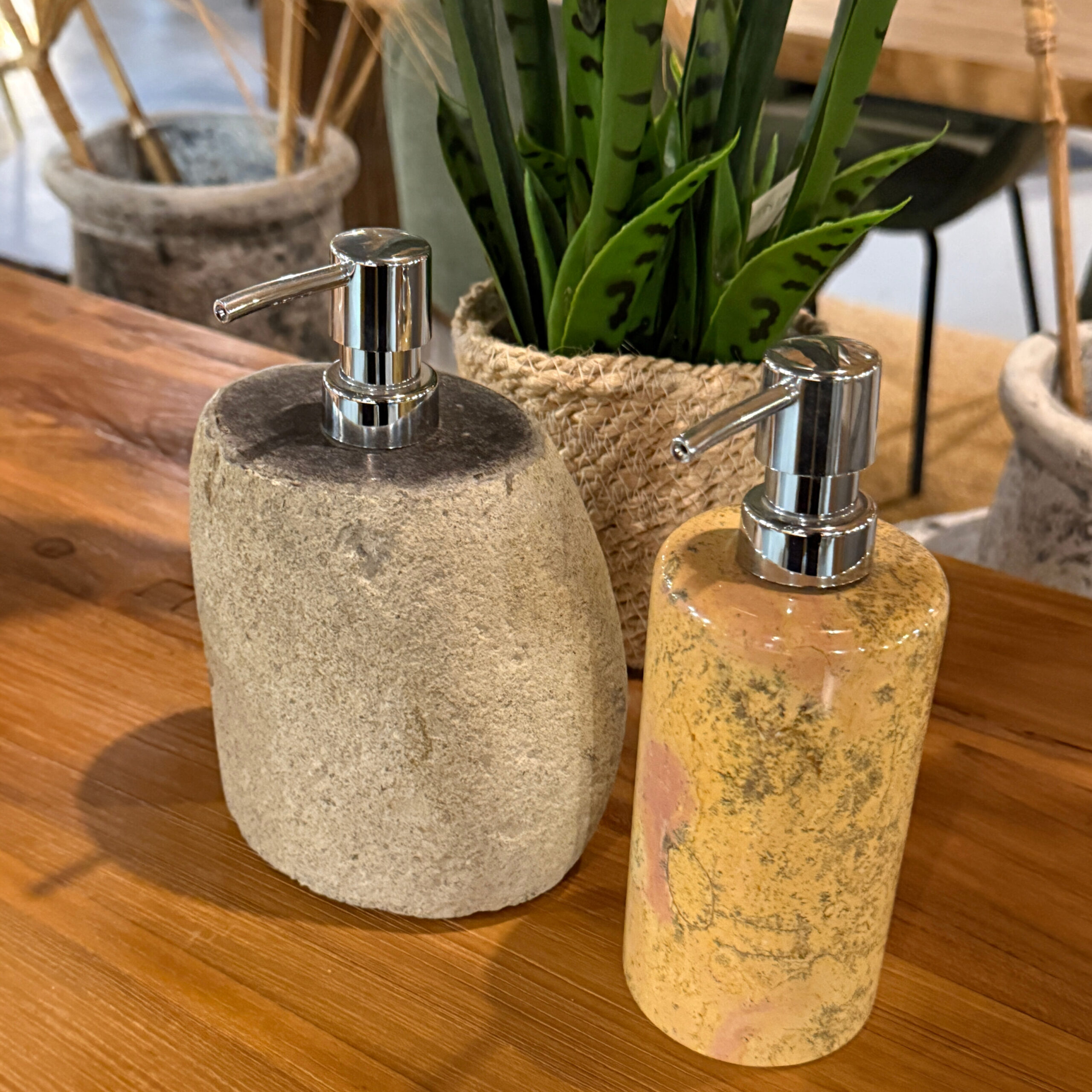 Jabonera de piedra diferentes colores